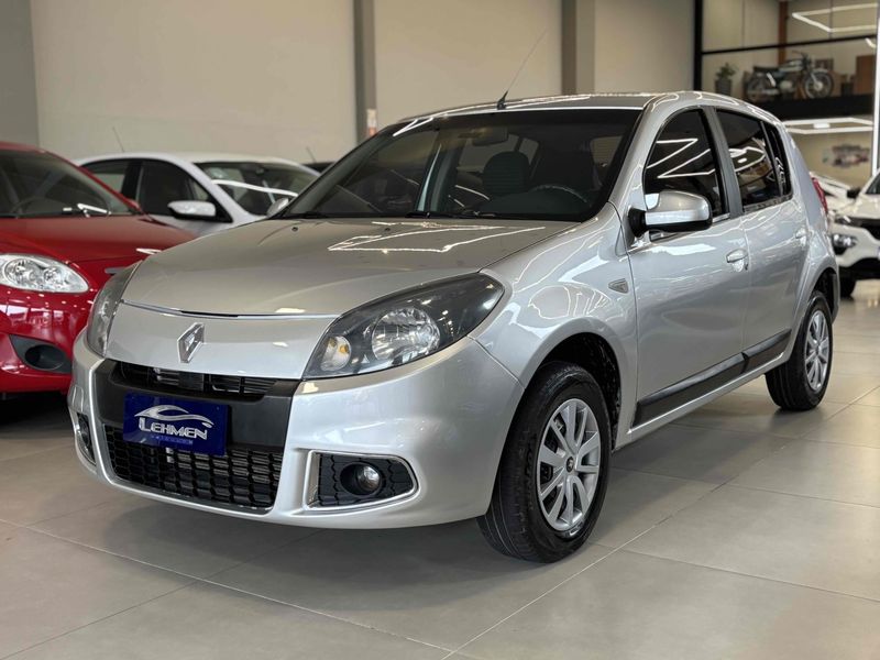RENAULT SANDERO 1.6 PRIVILÉGE 16V 2013/2013 LEHMEN VEÍCULOS VENÂNCIO AIRES / Carros no Vale