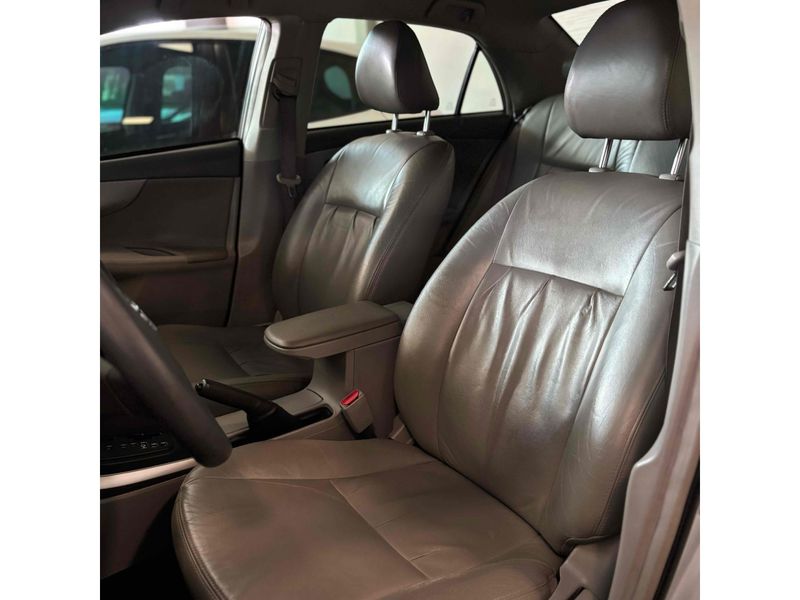TOYOTA COROLLA 1.8 GLI 16V 2009/2010 LEHMEN VEÍCULOS VENÂNCIO AIRES / Carros no Vale