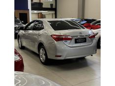 TOYOTA COROLLA 1.8 GLI 16V 2016/2017 LEHMEN VEÍCULOS VENÂNCIO AIRES / Carros no Vale