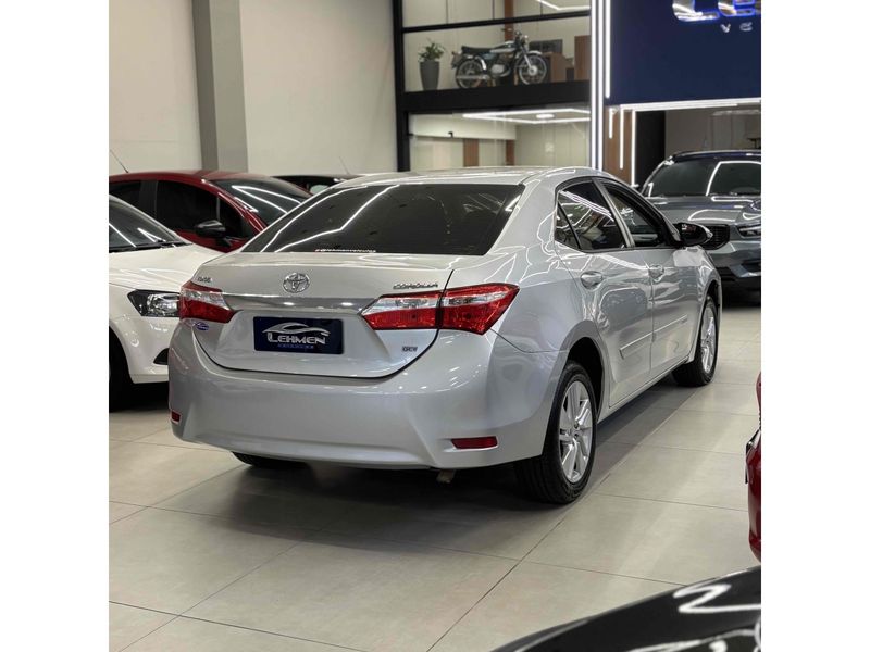 TOYOTA COROLLA 1.8 GLI 16V 2016/2017 LEHMEN VEÍCULOS VENÂNCIO AIRES / Carros no Vale