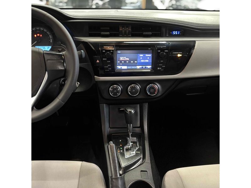 TOYOTA COROLLA 1.8 GLI 16V 2016/2017 LEHMEN VEÍCULOS VENÂNCIO AIRES / Carros no Vale