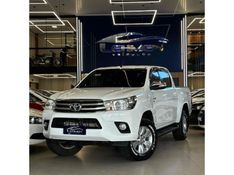 TOYOTA HILUX 2.7 SRV 4X2 CD 16V 2016/2017 LEHMEN VEÍCULOS VENÂNCIO AIRES / Carros no Vale