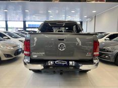 VOLKSWAGEN AMAROK 2.0 HIGHLINE 4X4 CD 16V TURBO INTERCOOLER 2017/2017 LEHMEN VEÍCULOS VENÂNCIO AIRES / Carros no Vale