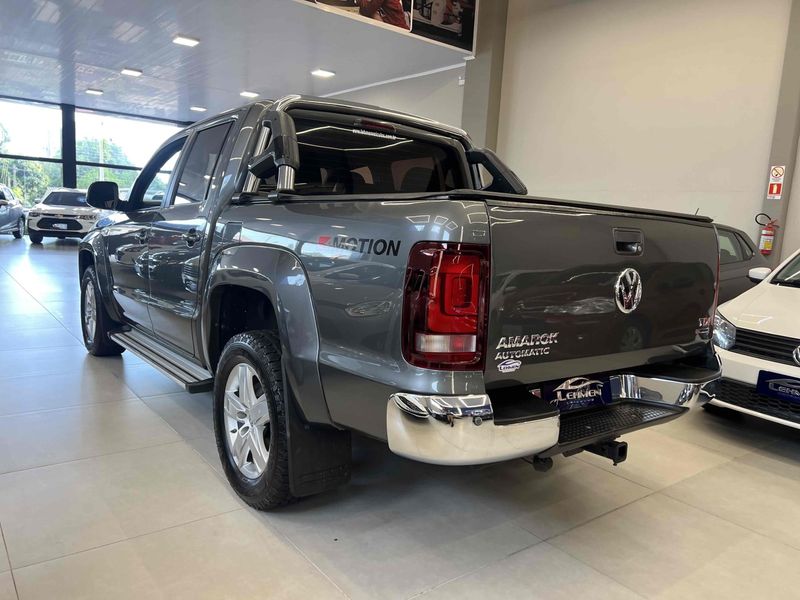 VOLKSWAGEN AMAROK 2.0 HIGHLINE 4X4 CD 16V TURBO INTERCOOLER 2017/2017 LEHMEN VEÍCULOS VENÂNCIO AIRES / Carros no Vale