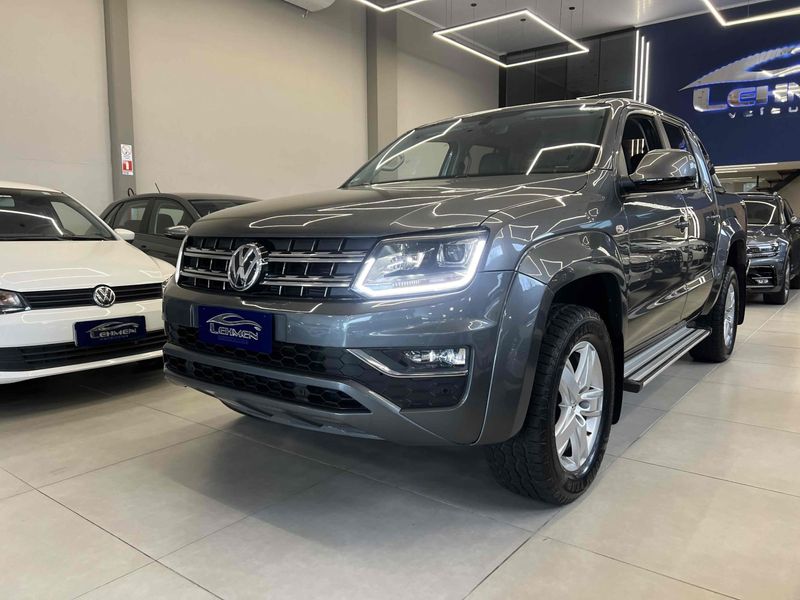 VOLKSWAGEN AMAROK 2.0 HIGHLINE 4X4 CD 16V TURBO INTERCOOLER 2017/2017 LEHMEN VEÍCULOS VENÂNCIO AIRES / Carros no Vale
