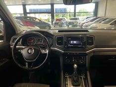 VOLKSWAGEN AMAROK 2.0 HIGHLINE 4X4 CD 16V TURBO INTERCOOLER 2017/2017 LEHMEN VEÍCULOS VENÂNCIO AIRES / Carros no Vale