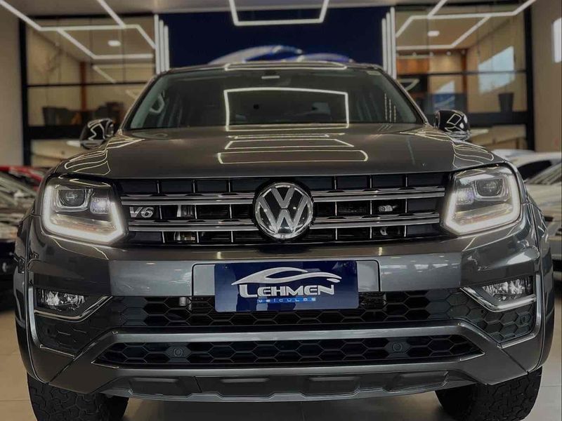 VOLKSWAGEN AMAROK 3.0 V6 TDI HIGHLINE CD 4MOTION 2018/2018 LEHMEN VEÍCULOS VENÂNCIO AIRES / Carros no Vale