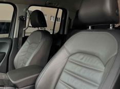 VOLKSWAGEN AMAROK 3.0 V6 TDI HIGHLINE CD 4MOTION 2018/2018 LEHMEN VEÍCULOS VENÂNCIO AIRES / Carros no Vale