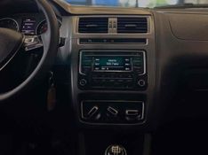 VOLKSWAGEN FOX 1.0 MPI TRACK 12V 2017/2017 LEHMEN VEÍCULOS VENÂNCIO AIRES / Carros no Vale
