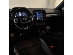 VOLVO XC40 2.0 T5 R-DESIGN AWD GEARTRONIC 2018/2018 LEHMEN VEÍCULOS VENÂNCIO AIRES / Carros no Vale
