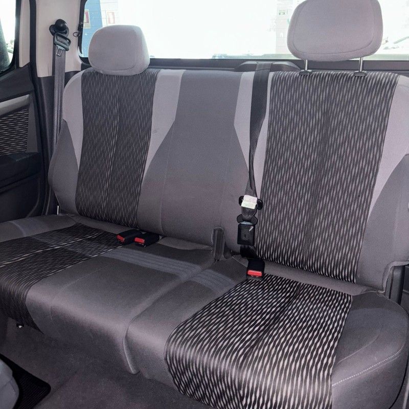 Chevrolet S10 C.DUPLA 2.8 2013/2013 SÉRGIO VEÍCULOS TEUTÔNIA / Carros no Vale