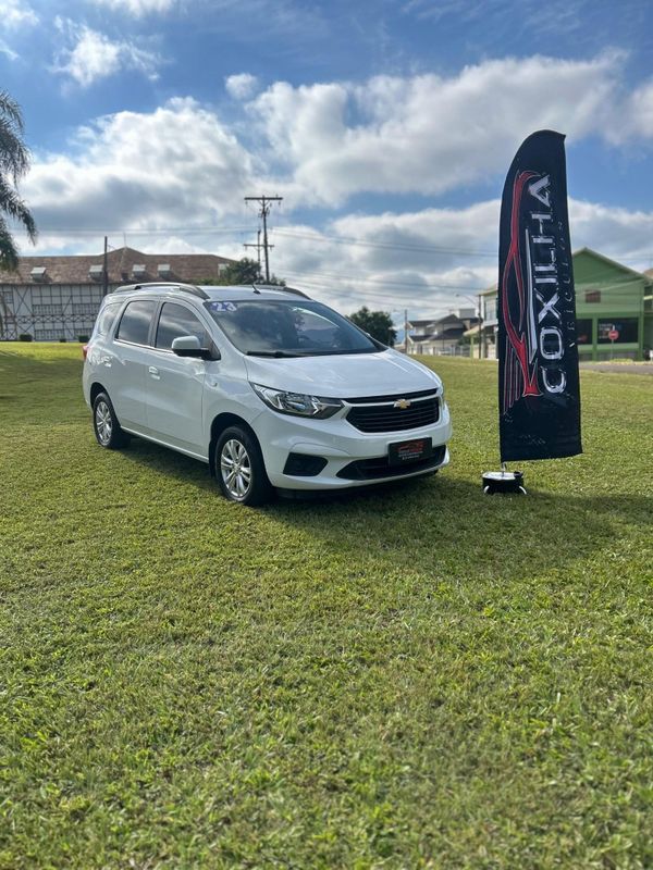 Chevrolet SPIN LT 1.8 2023/2023 SÉRGIO VEÍCULOS TEUTÔNIA / Carros no Vale