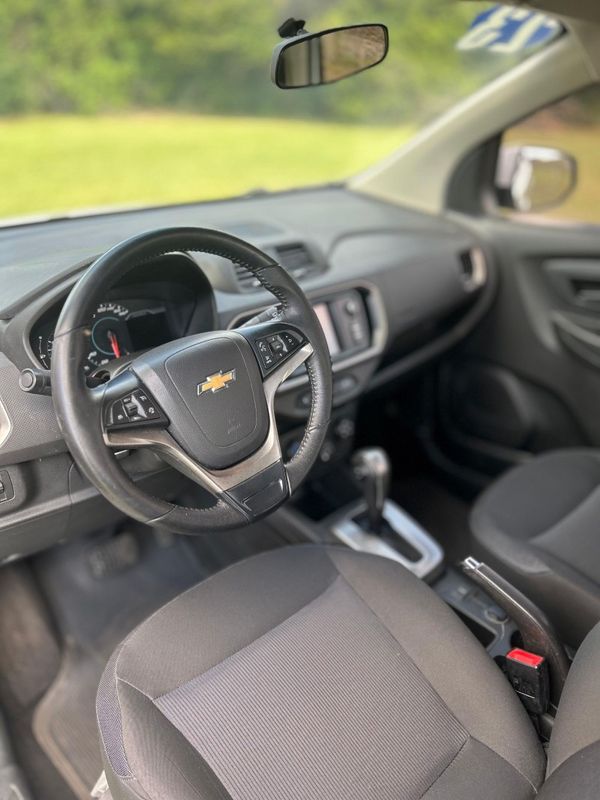 Chevrolet SPIN LT 1.8 2023/2023 SÉRGIO VEÍCULOS TEUTÔNIA / Carros no Vale