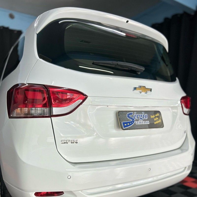 Chevrolet SPIN LT 1.8 2023/2023 SÉRGIO VEÍCULOS TEUTÔNIA / Carros no Vale