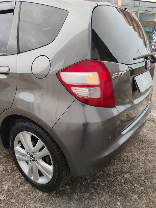 Honda FIT EX 1.5 2011/2011 SÉRGIO VEÍCULOS TEUTÔNIA / Carros no Vale