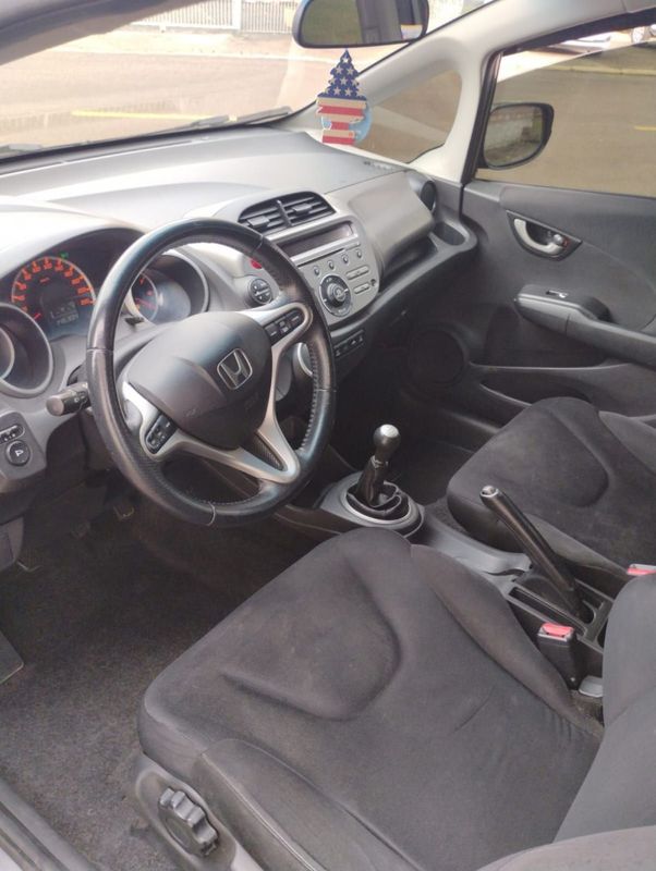 Honda FIT EX 1.5 2011/2011 SÉRGIO VEÍCULOS TEUTÔNIA / Carros no Vale