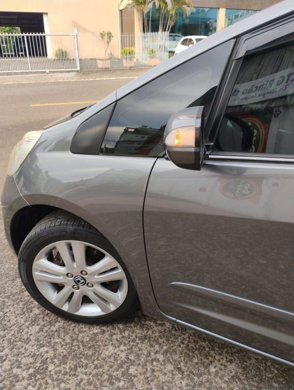 Honda FIT EX 1.5 2011/2011 SÉRGIO VEÍCULOS TEUTÔNIA / Carros no Vale