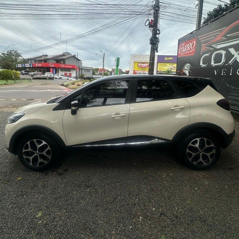 Renault CAPTUR INTENSE 2.0 2017/2017 SÉRGIO VEÍCULOS TEUTÔNIA / Carros no Vale