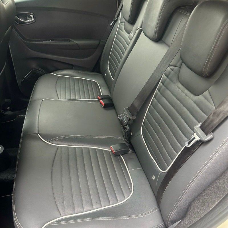 Renault CAPTUR INTENSE 2.0 2017/2017 SÉRGIO VEÍCULOS TEUTÔNIA / Carros no Vale