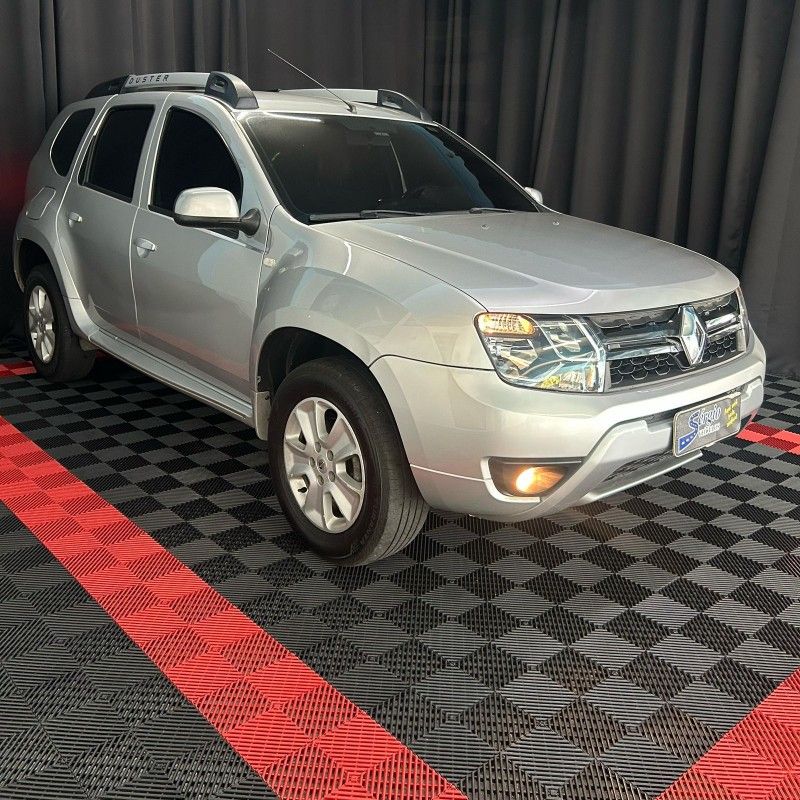 Renault DUSTER DYNAMIQUE 2.0 2016/2016 SÉRGIO VEÍCULOS TEUTÔNIA / Carros no Vale
