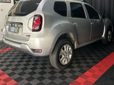 Renault DUSTER DYNAMIQUE 2.0 2016/2016 SÉRGIO VEÍCULOS TEUTÔNIA / Carros no Vale
