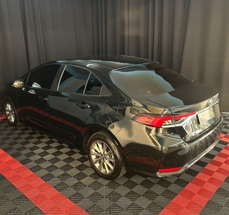 Toyota COROLLA GLI 2.0 2023/2023 SÉRGIO VEÍCULOS TEUTÔNIA / Carros no Vale