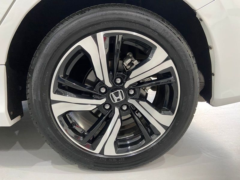 Honda Civic Touring Cvt 2017/2017 SIM AUTOMÓVEIS ROLANTE / Carros no Vale