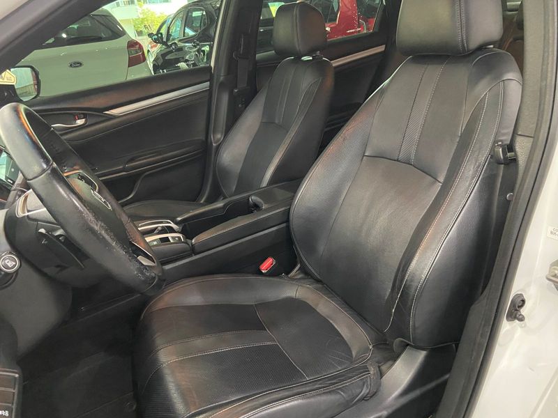 Honda Civic Touring Cvt 2017/2017 SIM AUTOMÓVEIS ROLANTE / Carros no Vale