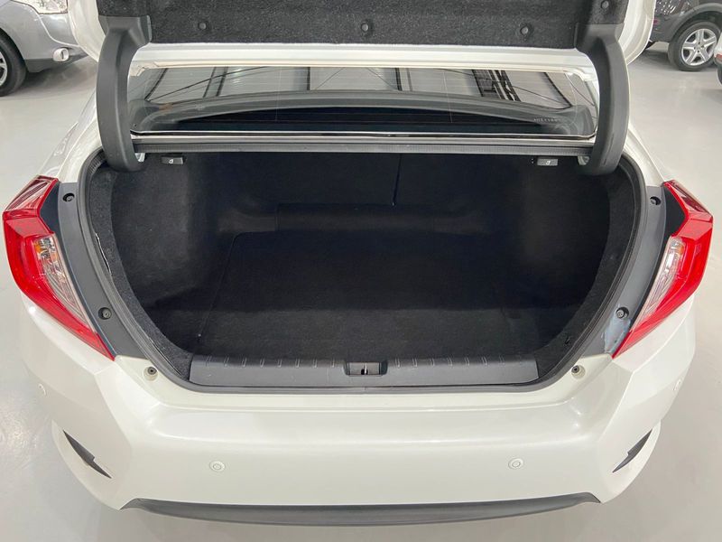 Honda Civic Touring Cvt 2017/2017 SIM AUTOMÓVEIS ROLANTE / Carros no Vale