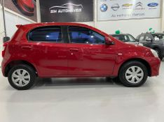 Toyota Etios 1.3 Hb Xs 16v 2012/2013 SIM AUTOMÓVEIS ROLANTE / Carros no Vale
