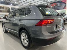 Volkswagen Tiguan Allspace Cl 2019/2019 SIM AUTOMÓVEIS ROLANTE / Carros no Vale