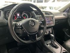 Volkswagen Tiguan Allspace Cl 2019/2019 SIM AUTOMÓVEIS ROLANTE / Carros no Vale