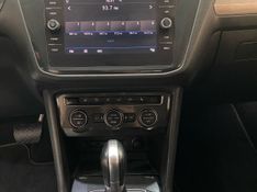 Volkswagen Tiguan Allspace Cl 2019/2019 SIM AUTOMÓVEIS ROLANTE / Carros no Vale
