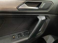 Volkswagen Tiguan Allspace Cl 2019/2019 SIM AUTOMÓVEIS ROLANTE / Carros no Vale