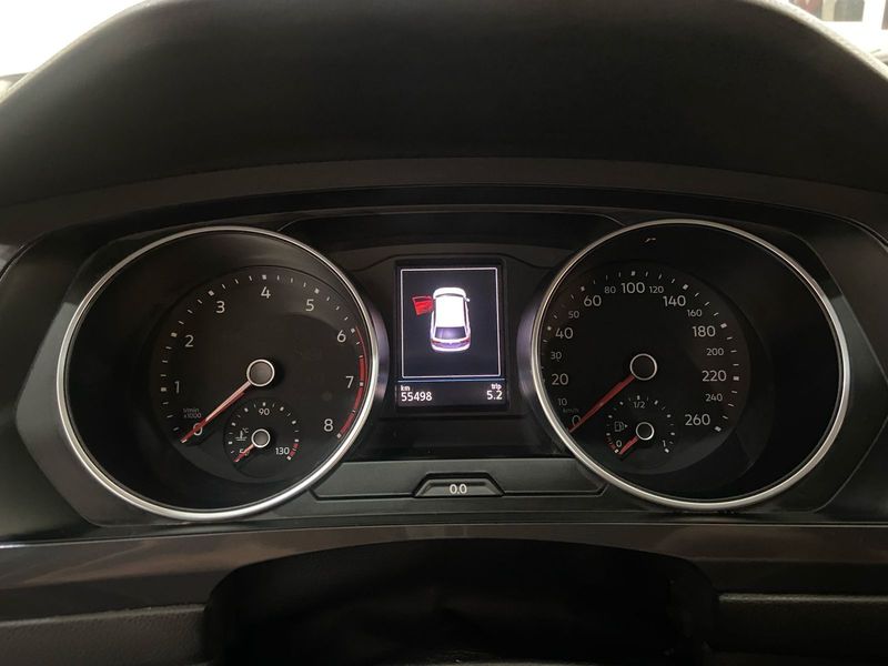 Volkswagen Tiguan Allspace Cl 2019/2019 SIM AUTOMÓVEIS ROLANTE / Carros no Vale
