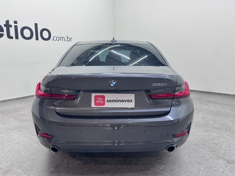 BMW 320i 2.0 16V TURBO FLEX GP AUTOMÁTICO 2022/2022 BETIOLO NOVOS E SEMINOVOS LAJEADO / Carros no Vale
