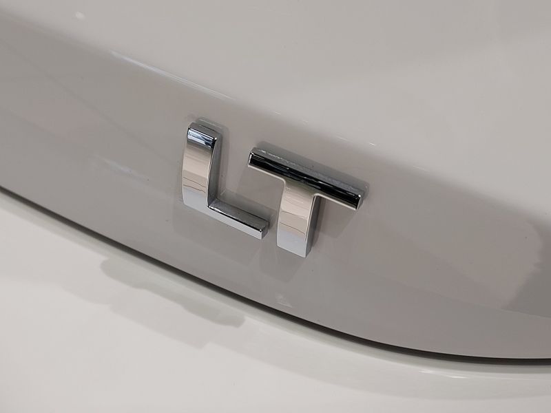 Chevrolet ONIX 1.0 FLEX LT MANUAL 2021/2022 BETIOLO NOVOS E SEMINOVOS LAJEADO / Carros no Vale