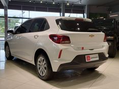 Chevrolet ONIX 1.0 FLEX LT MANUAL 2021/2022 BETIOLO NOVOS E SEMINOVOS LAJEADO / Carros no Vale