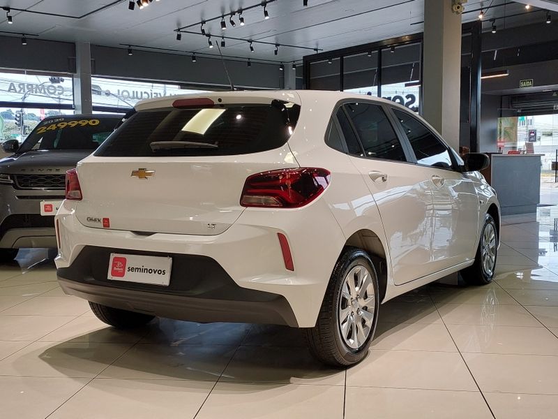 Chevrolet ONIX 1.0 FLEX LT MANUAL 2021/2022 BETIOLO NOVOS E SEMINOVOS LAJEADO / Carros no Vale