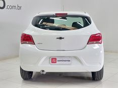 Chevrolet ONIX 1.0 FLEX MANUAL 2021/2021 BETIOLO NOVOS E SEMINOVOS LAJEADO / Carros no Vale