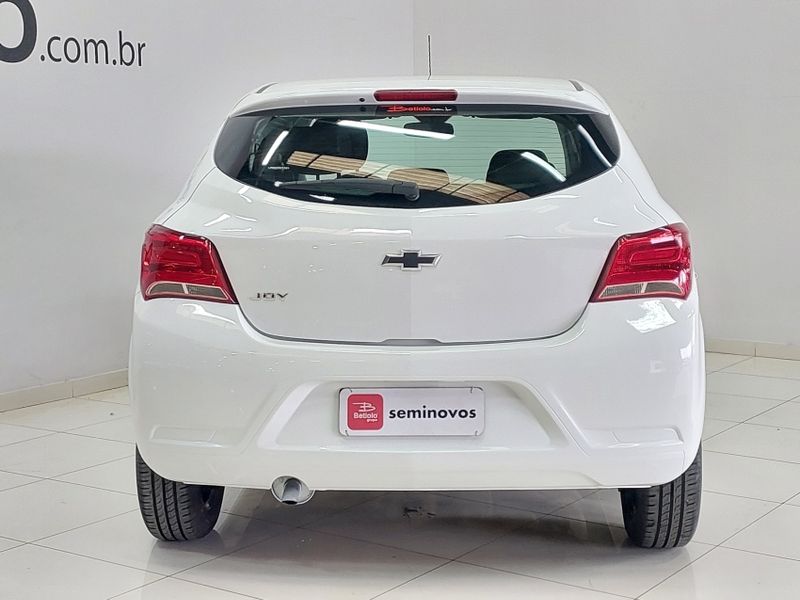 Chevrolet ONIX 1.0 FLEX MANUAL 2021/2021 BETIOLO NOVOS E SEMINOVOS LAJEADO / Carros no Vale