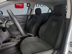 Chevrolet ONIX 1.0 FLEX MANUAL 2021/2021 BETIOLO NOVOS E SEMINOVOS LAJEADO / Carros no Vale