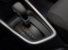 Chevrolet ONIX 1.0 TURBO FLEX AUTOMÁTICO 2022/2023 BETIOLO NOVOS E SEMINOVOS LAJEADO / Carros no Vale