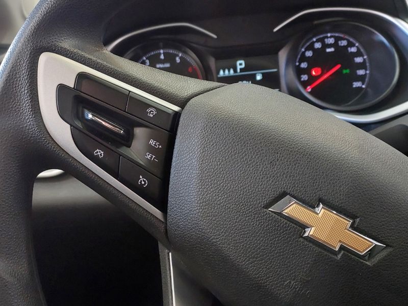Chevrolet ONIX 1.0 TURBO FLEX AUTOMÁTICO 2022/2023 BETIOLO NOVOS E SEMINOVOS LAJEADO / Carros no Vale