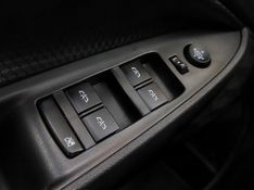 Chevrolet ONIX 1.0 TURBO FLEX AUTOMÁTICO 2022/2023 BETIOLO NOVOS E SEMINOVOS LAJEADO / Carros no Vale