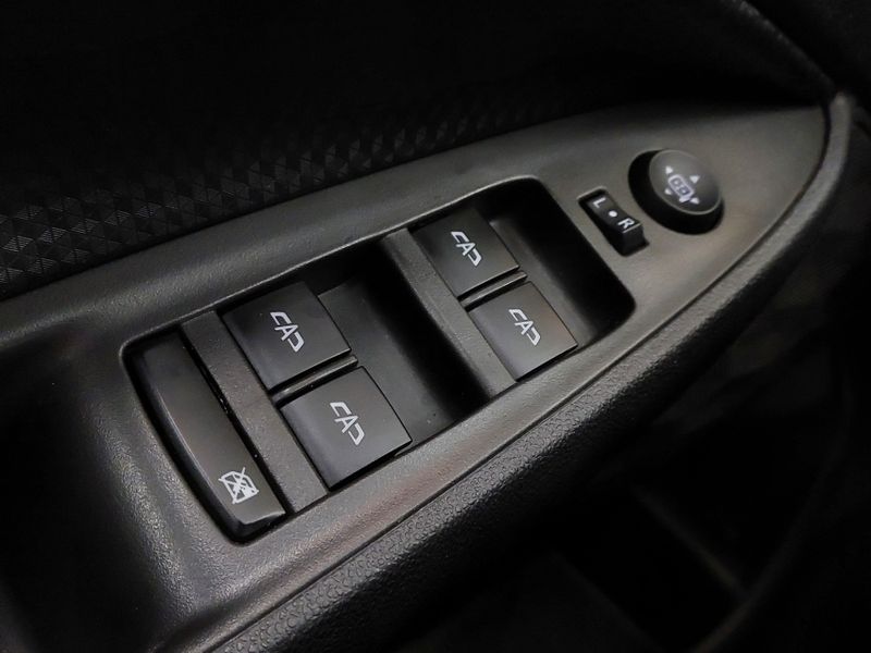 Chevrolet ONIX 1.0 TURBO FLEX AUTOMÁTICO 2022/2023 BETIOLO NOVOS E SEMINOVOS LAJEADO / Carros no Vale