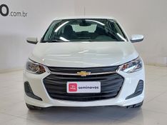 Chevrolet ONIX 1.0 TURBO FLEX AUTOMÁTICO 2022/2023 BETIOLO NOVOS E SEMINOVOS LAJEADO / Carros no Vale