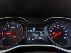 Chevrolet ONIX 1.0 TURBO FLEX LT AUTOMÁTICO 2022/2023 BETIOLO NOVOS E SEMINOVOS LAJEADO / Carros no Vale
