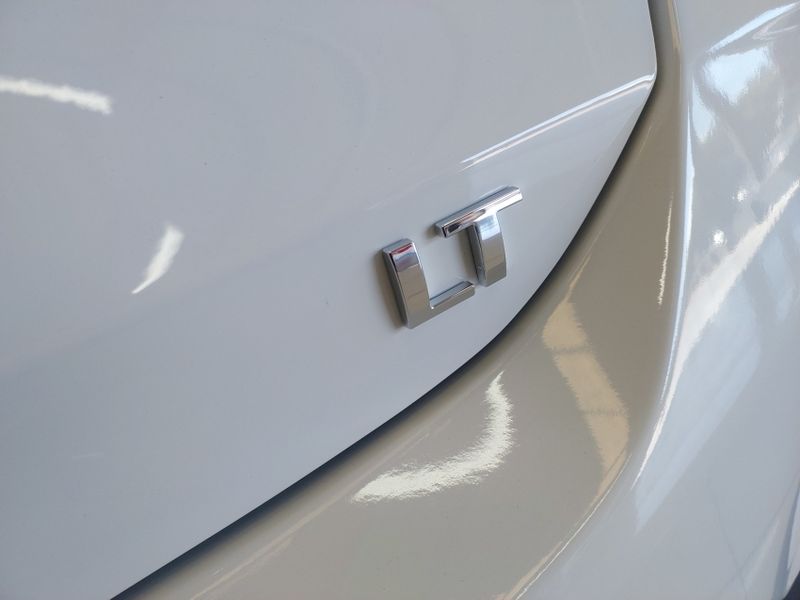 Chevrolet ONIX 1.0 TURBO FLEX LT AUTOMÁTICO 2022/2023 BETIOLO NOVOS E SEMINOVOS LAJEADO / Carros no Vale