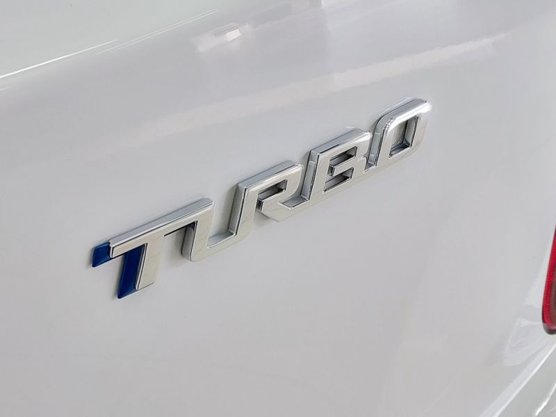 Chevrolet ONIX 1.0 TURBO FLEX LT MANUAL 2022/2023 BETIOLO NOVOS E SEMINOVOS LAJEADO / Carros no Vale